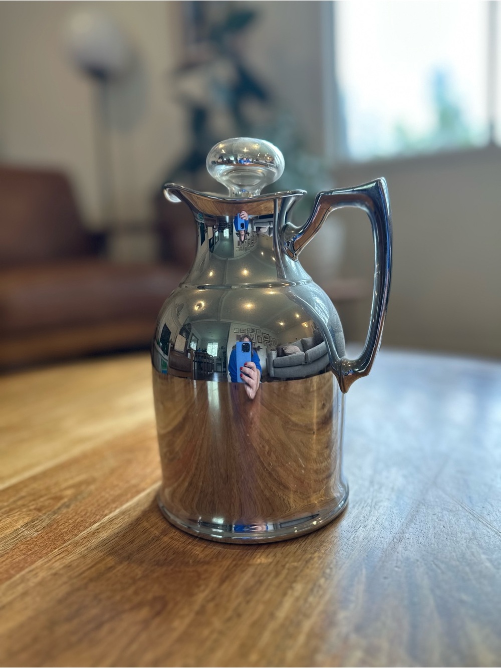EUC-Vintage Universal Stainless Steel Insulated pitcher/thermos/carafe in Silver